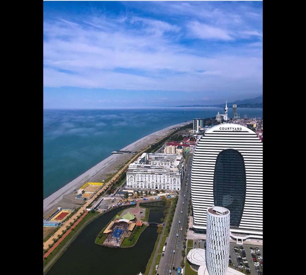 באטומי Apartments By The Sea מראה חיצוני תמונה