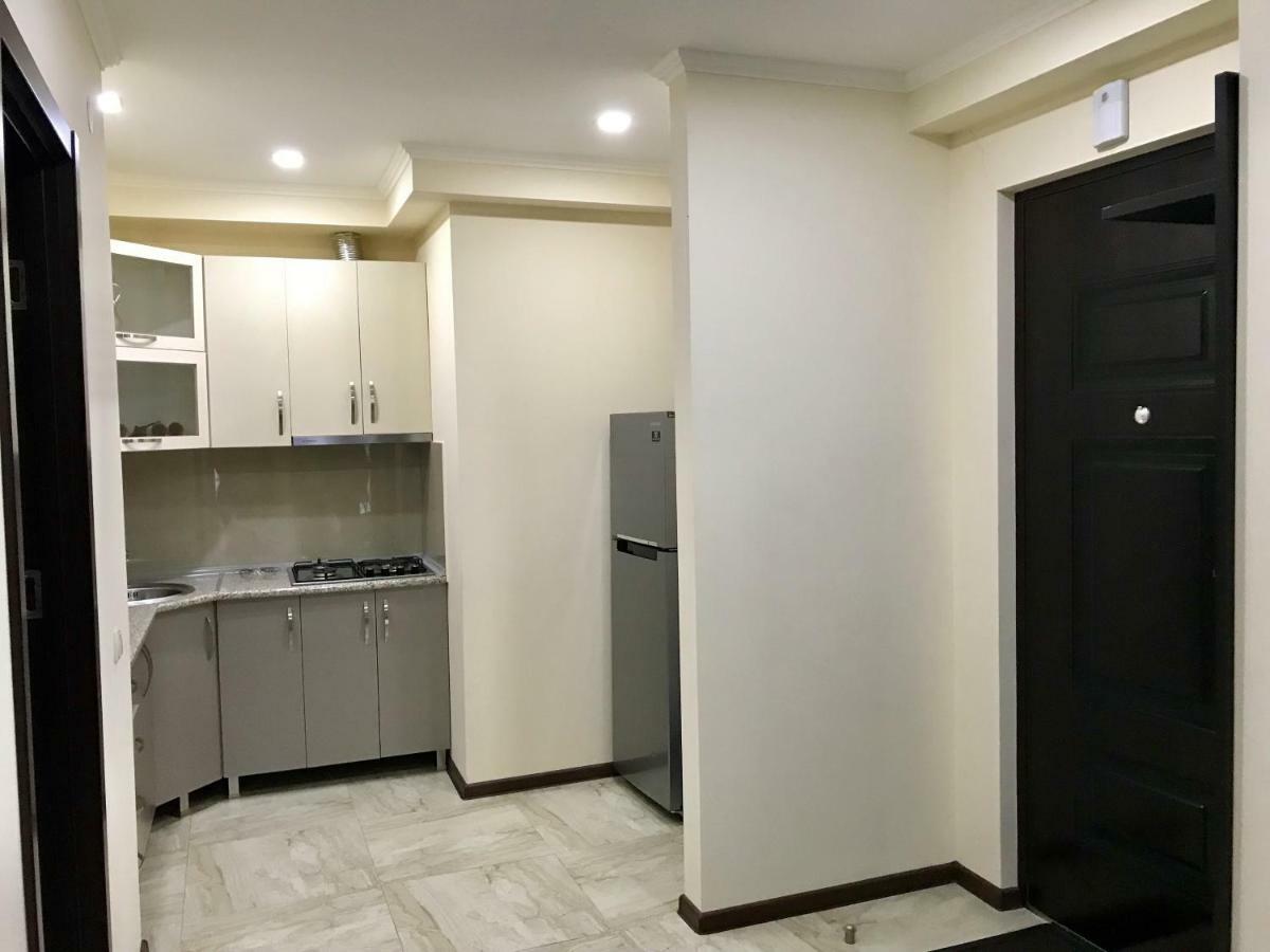 באטומי Apartments By The Sea מראה חיצוני תמונה