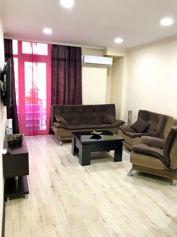 באטומי Apartments By The Sea מראה חיצוני תמונה